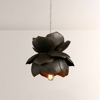 Lorcis Round Pendant